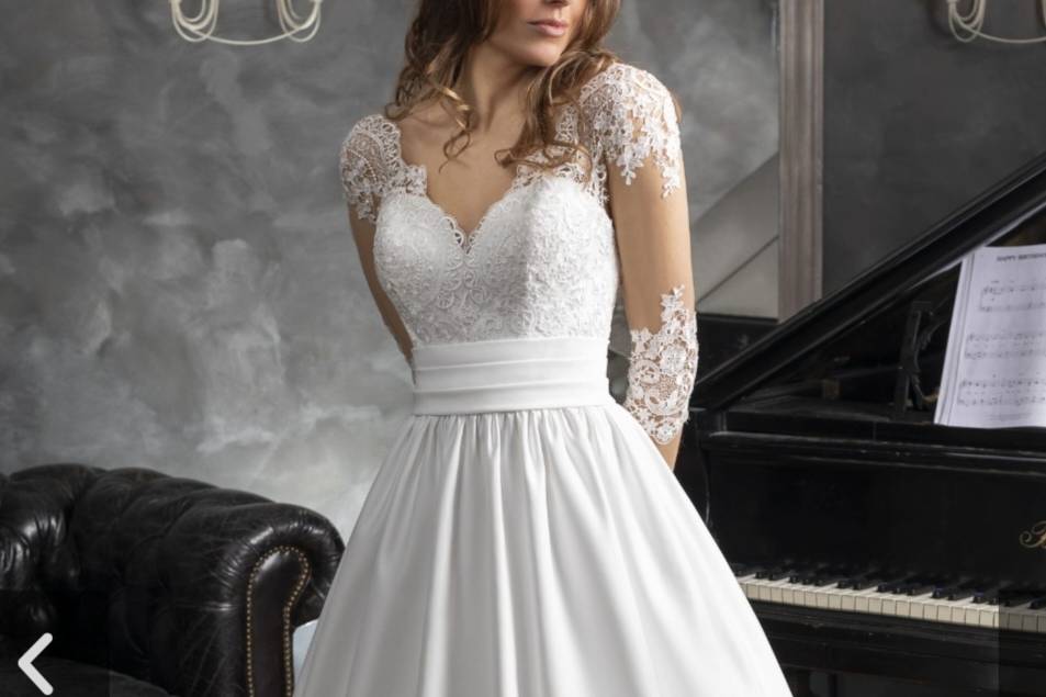 Les Robes De Mariée de Dorothée - Vérifiez la disponibilité et les prix