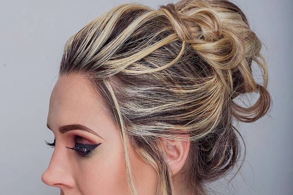 Felipe Correa Make up