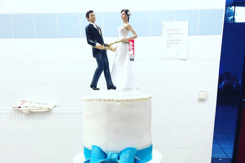 Wedding cake Blanc & turquoise