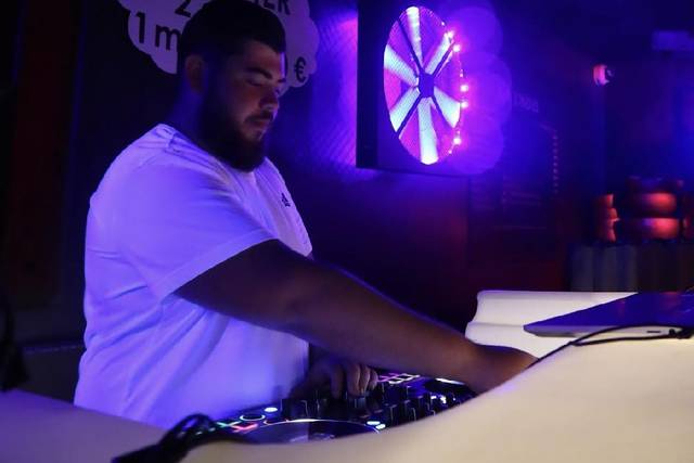 DJ Animation 47