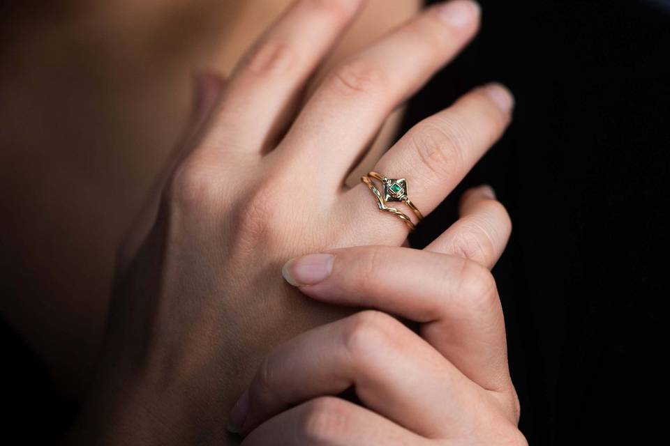 Bague or émeraude