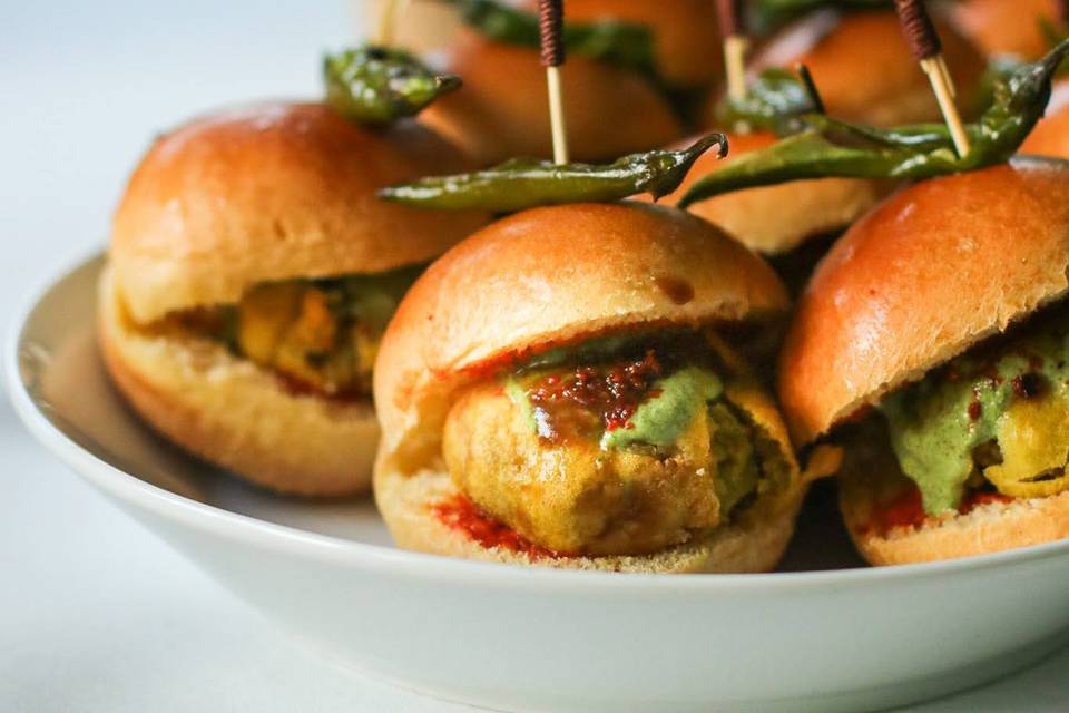 Mini vada pav street food