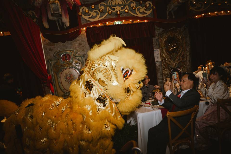 Danse du lion chinoise