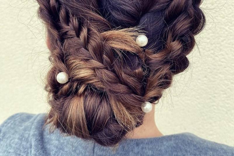 Coiffure avec tresses