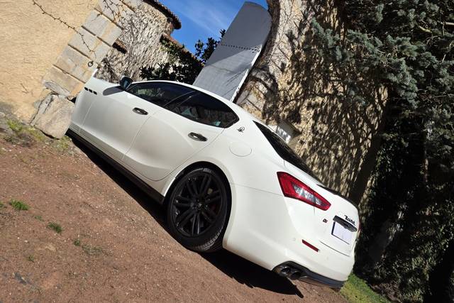 Maserati chateau Montrouge