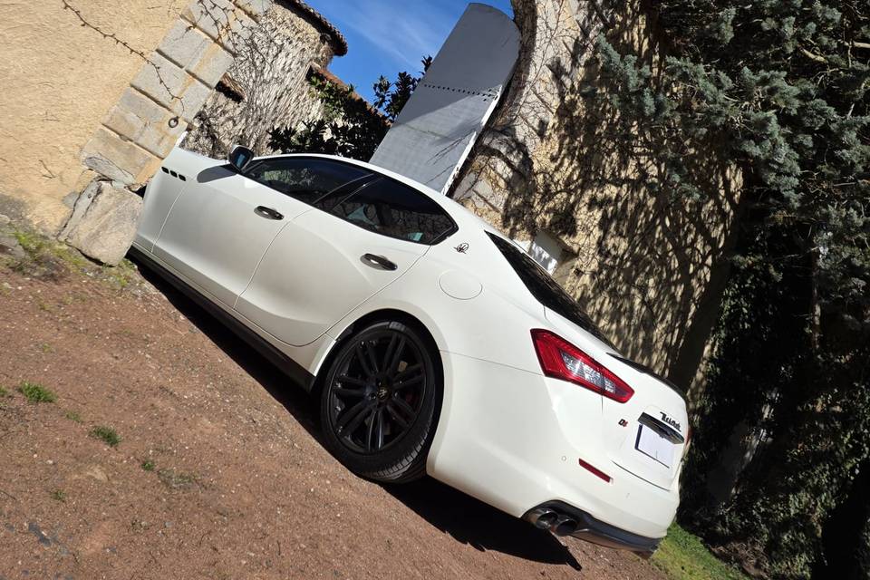 Maserati chateau Montrouge