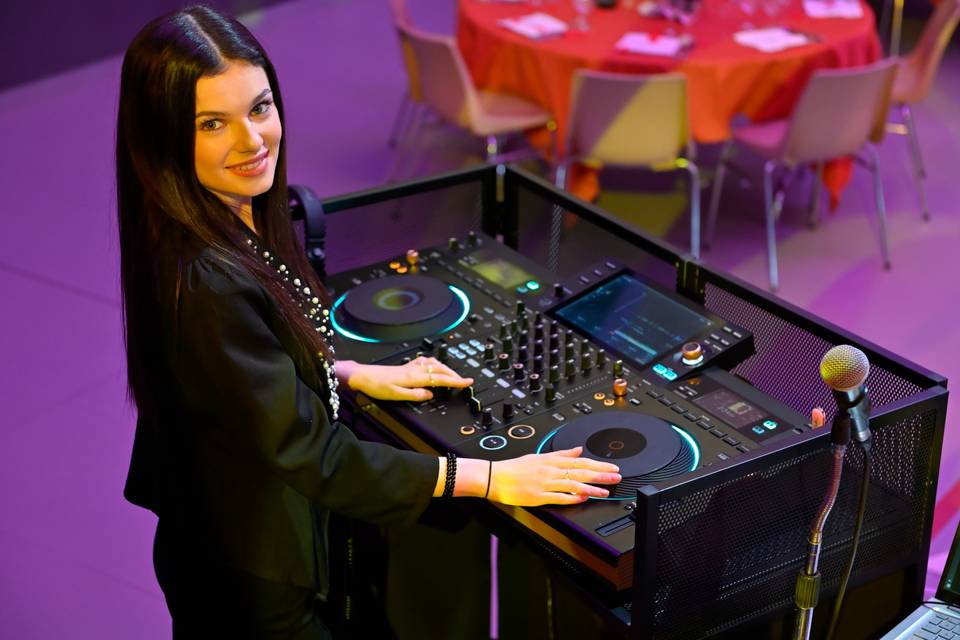 Notre Dj Jessie