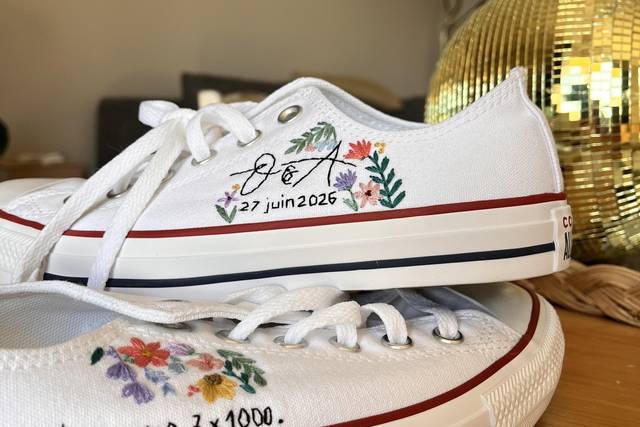 Converses brodées