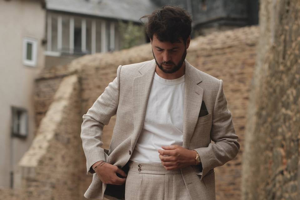 Costume natté