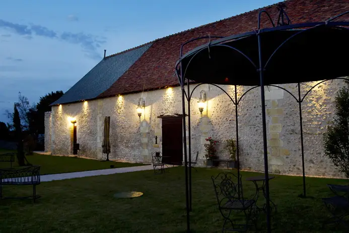 Du carrelage et de l'eau - Maison en Bois au Bois-Hulin