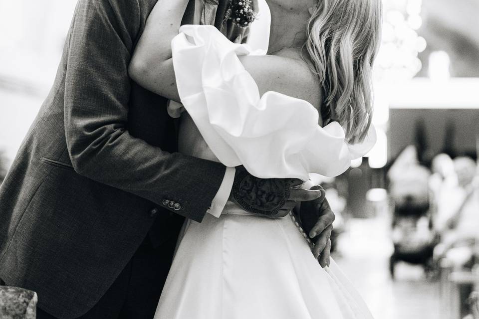 WEDDING