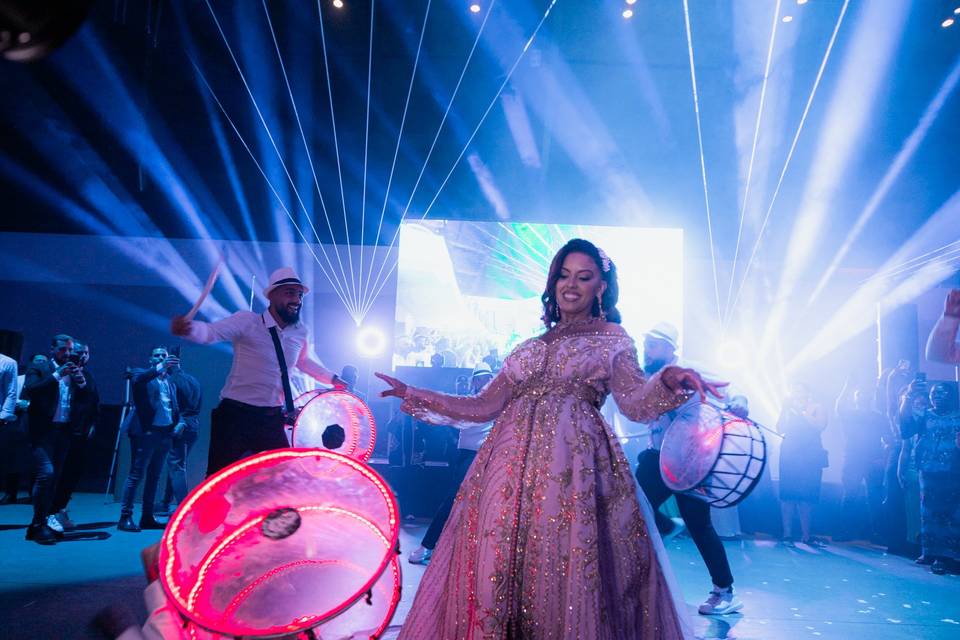 La mariée arrive