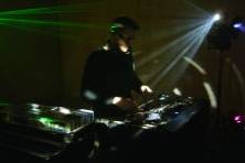 Dj