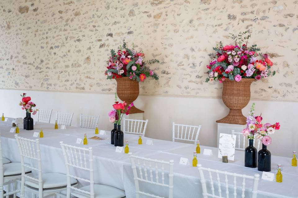 centre_table_bouteilles_fleurs