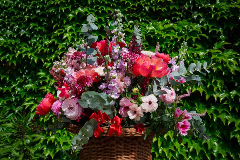 composition_florale_rose_rouge