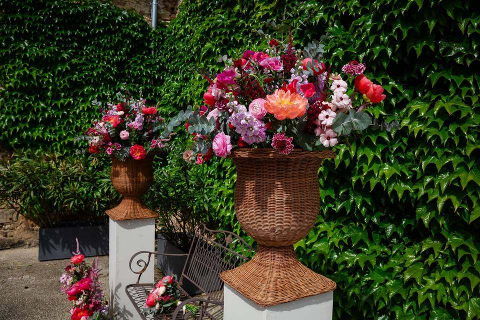 vase_osier_fleurs_rose_rouge
