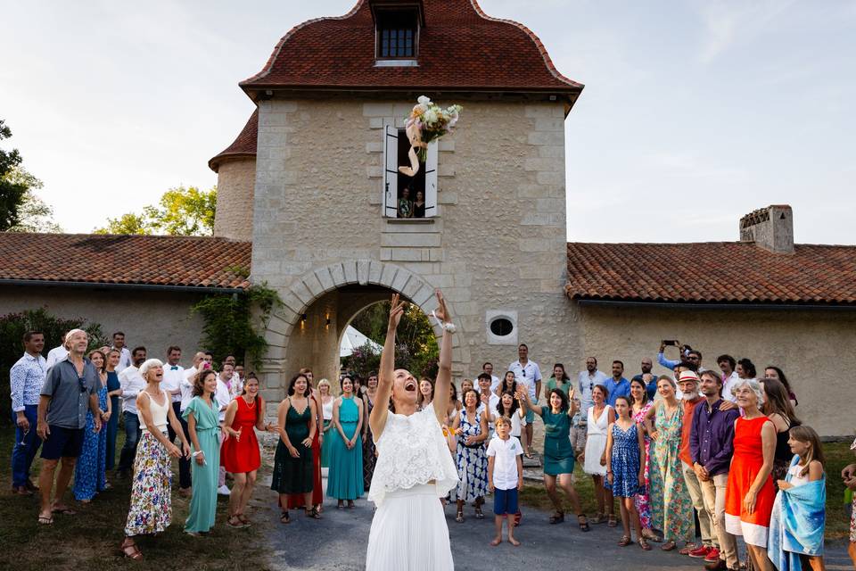 Lancé du bouquet de la mariée