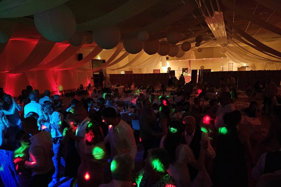Ambiance contagieuse