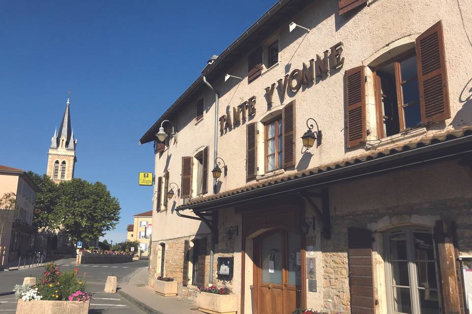 Un restaurant cœur de village