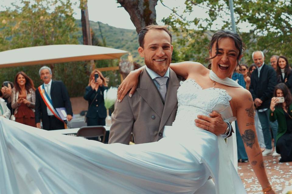 Davia Micheli - CoxyCom