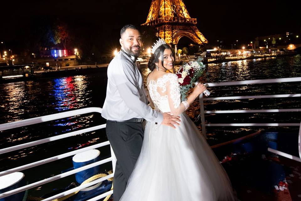 Mariage Romantique Tour Eiffel