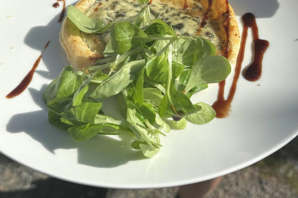 Tarte fine au bleu de Gex