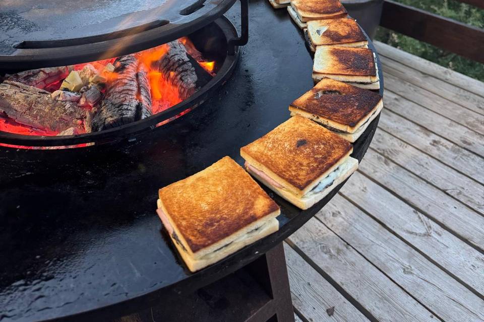 Croque monsieur au brasero