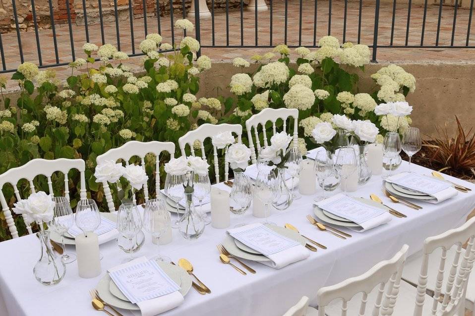 Déco élégante soliflores roses