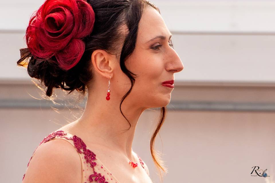 Chignon fleur en cheveux