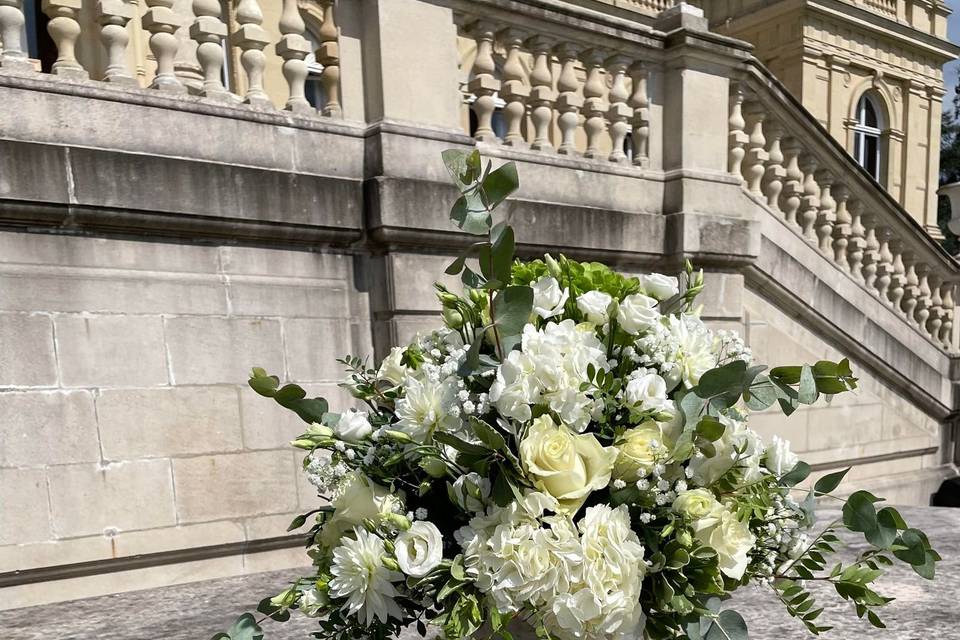 Tables et fleurs d'un jour