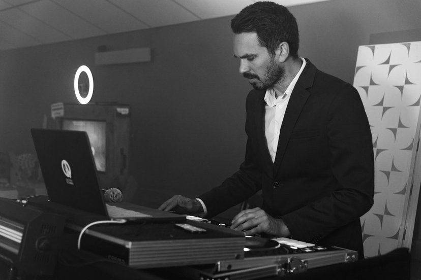 Dj Set