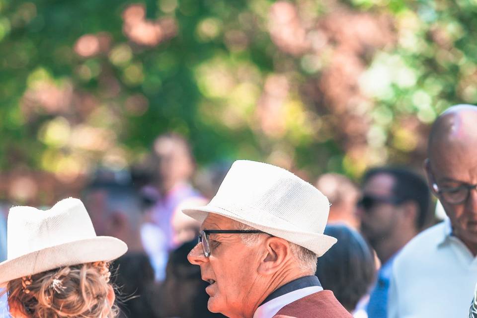 Invités au vin d 'honneur