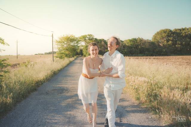 Couple qui rigole ensemble