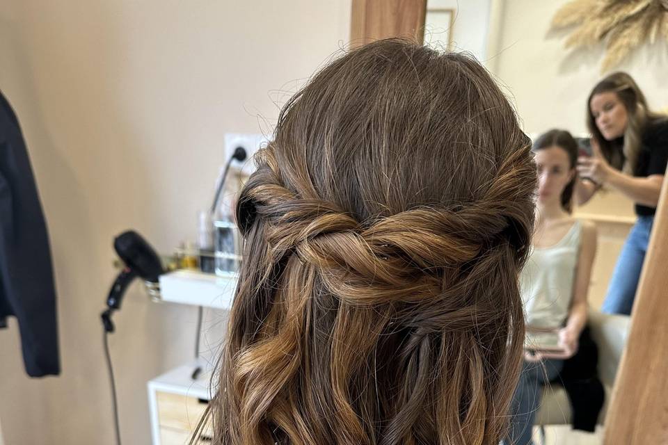 Boucles avec attache