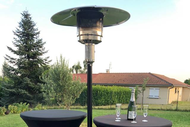 Mange debout Black
