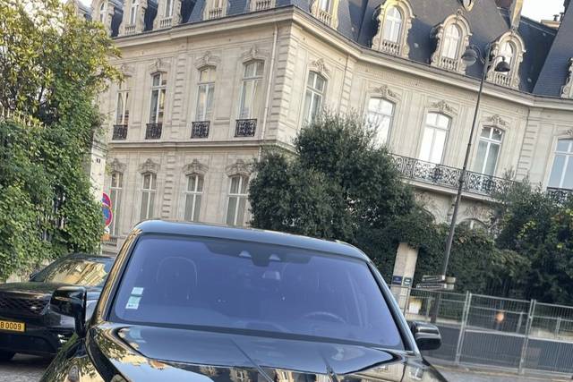 Rolls Royce Cullinan - Luxe