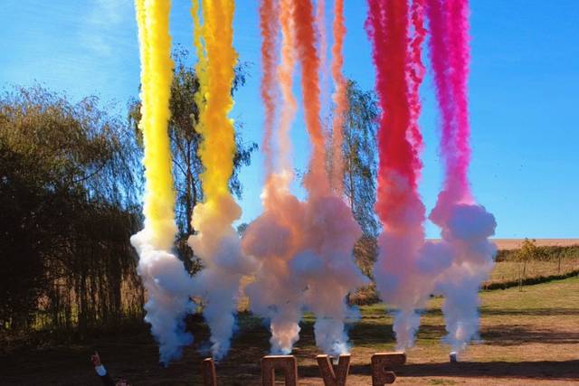 Feu d'artifice de jour