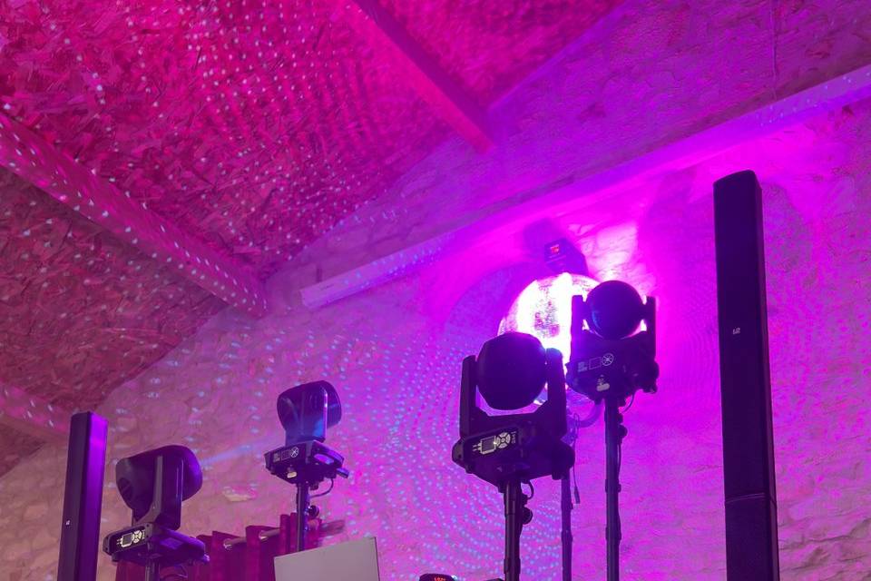……….