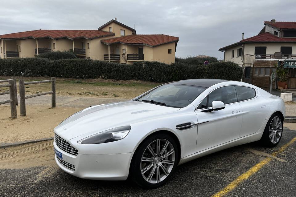 Aston martin rapide 3/4