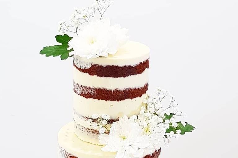 Classic wedding cake