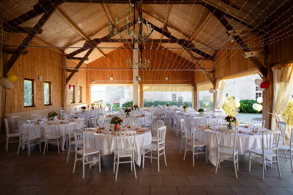 PHOTO GÉNÉRALE_ SALLE À MANGER