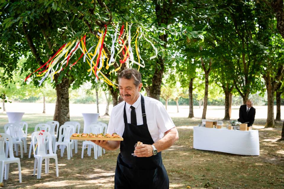 PHOTO LOINTAINE_ SERVEUR