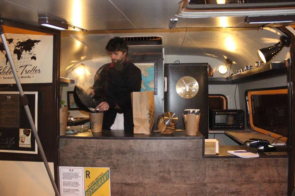 Globe-Trotter food truck