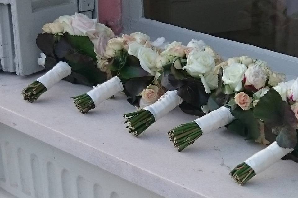 Bouquets mariée et demoiselles d'honneur