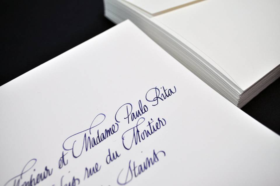 Calligraphie sur enveloppes
