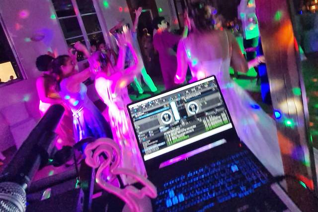 Wedding Party Time DJ Modwaver