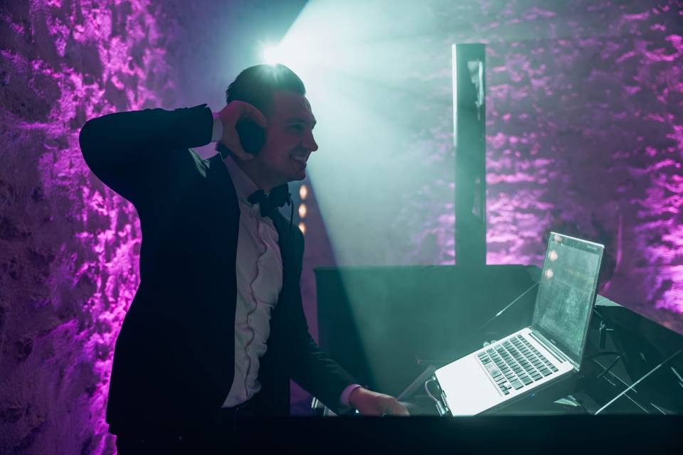 Mix live