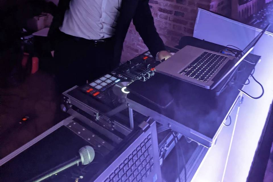 Dj de mariage et corpo