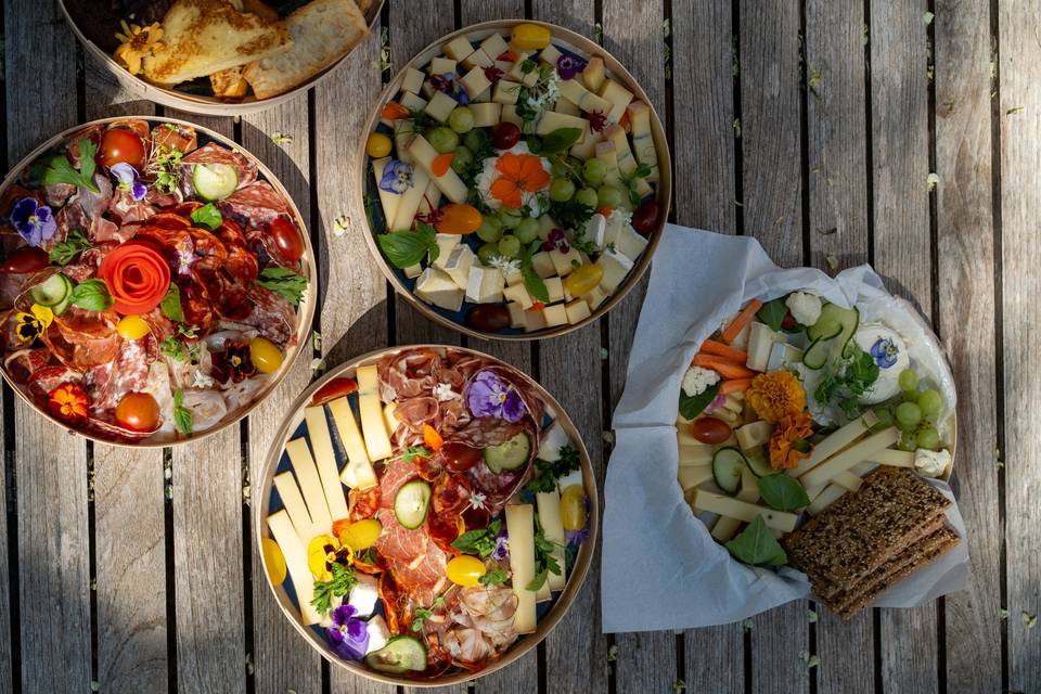 Plateaux