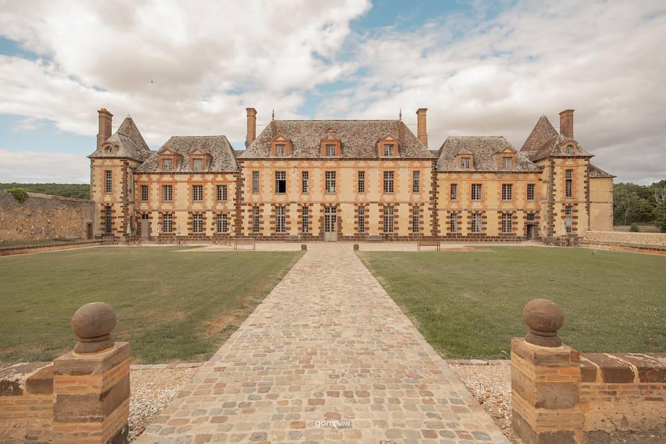 À Château de la Rivière